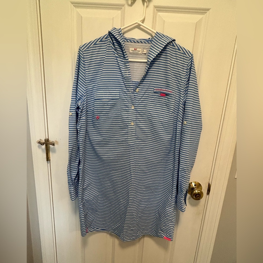 Vineyard Vines beach cover up